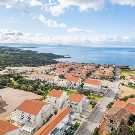 Stella Marina House - A Short Walk From The Sea Vakantiehuis *