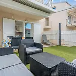 Stella Marina House - A Short Walk From The Sea