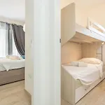 Semesterbostad Stella Marina House - A Short Walk From The Sea *