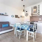 Semesterbostad Stella Marina House - A Short Walk From The Sea *